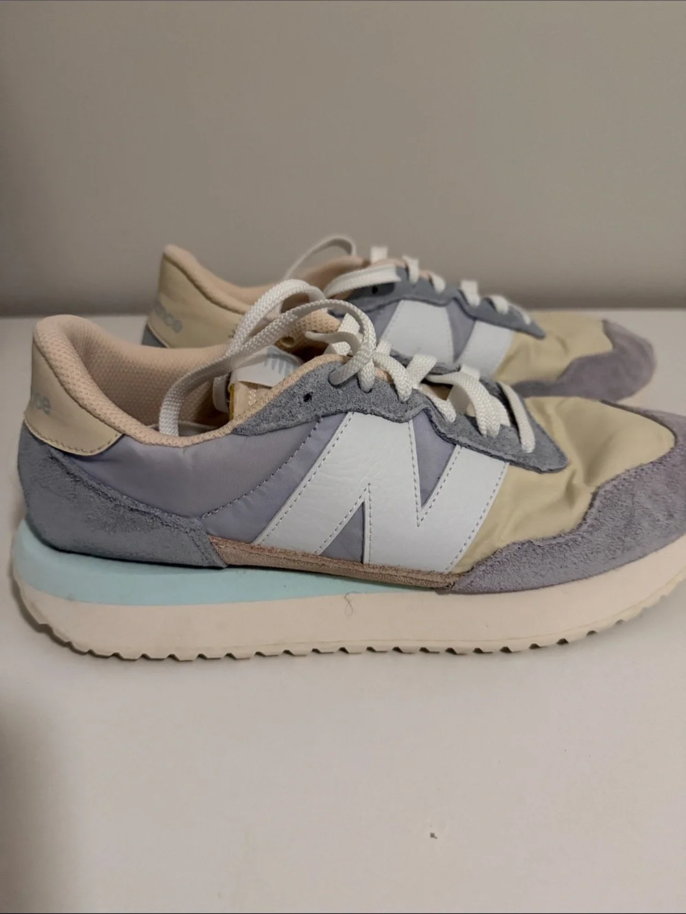 New Balance Women's Retro Runner Sneakers - Cream, Light Blue & Gray
